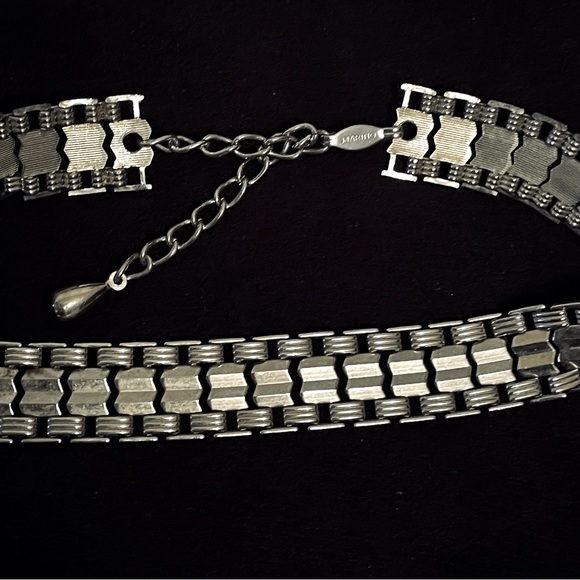 Women’s Silver Tone Chain Choker Necklace By Marino - Picture 2 of 5